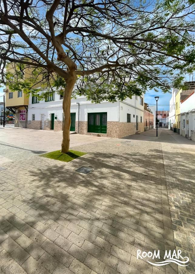 Room Mar Wifi Free , Private Bathroom And Terrace Κοραλέχο Εξωτερικό φωτογραφία